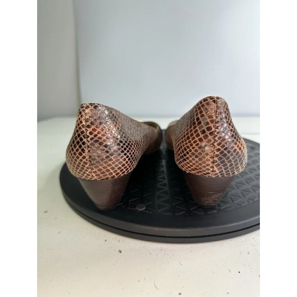 MK Michael Kors Wooden Wedge Python Heel Sz 7 M